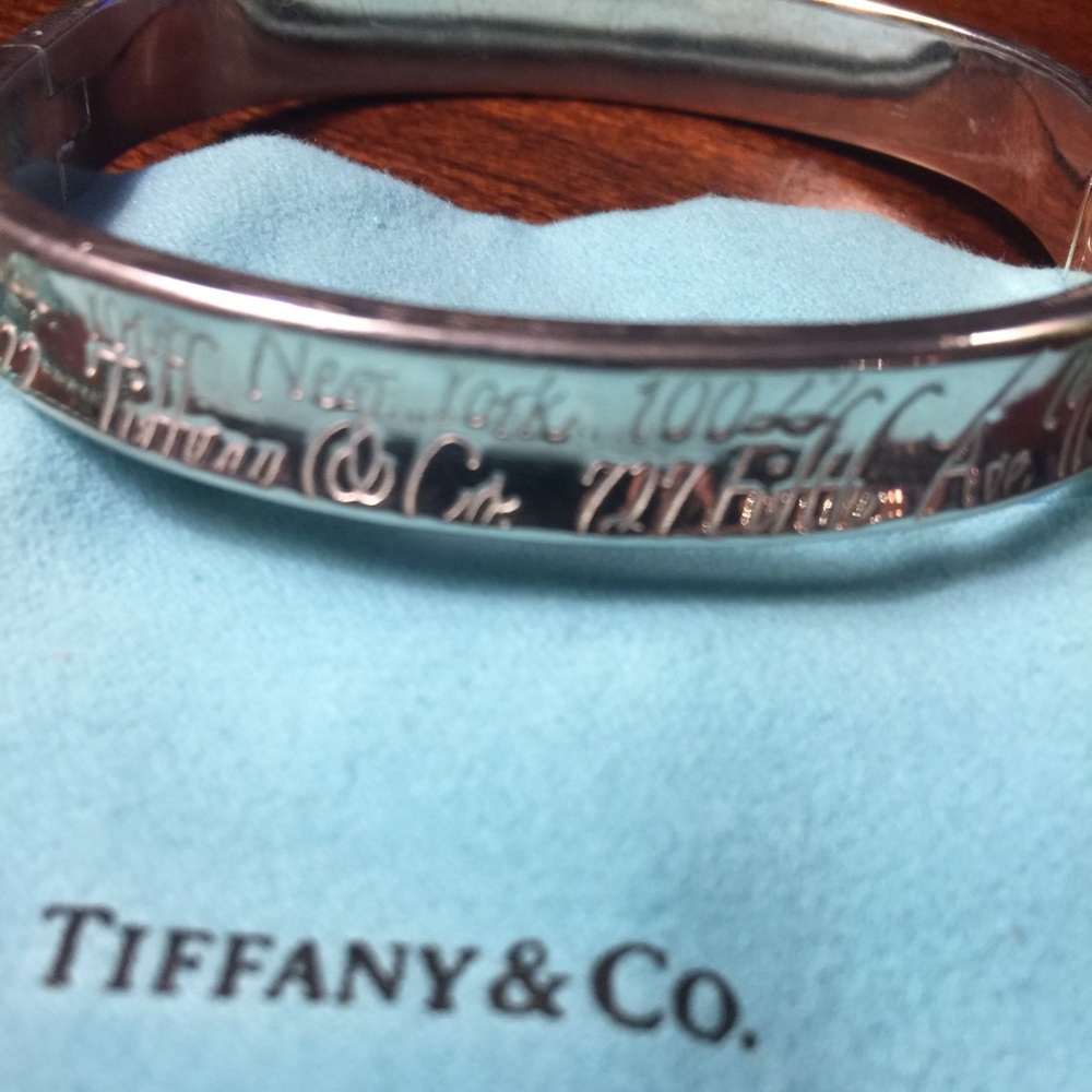 Tiffany & Co Authentic Notes bracelet