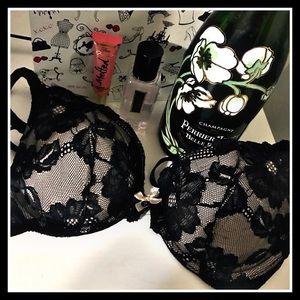 Victoria Secret Body by Victoria 32C bra