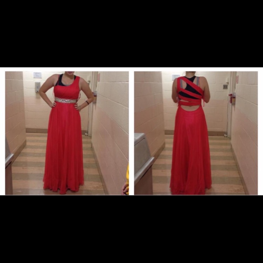 Prom dress! - Picture 2 of 2