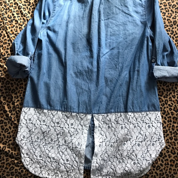 Cute denim and lace shirt - Picture 2 of 4