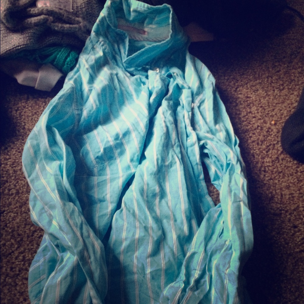 American eagle striped shirt