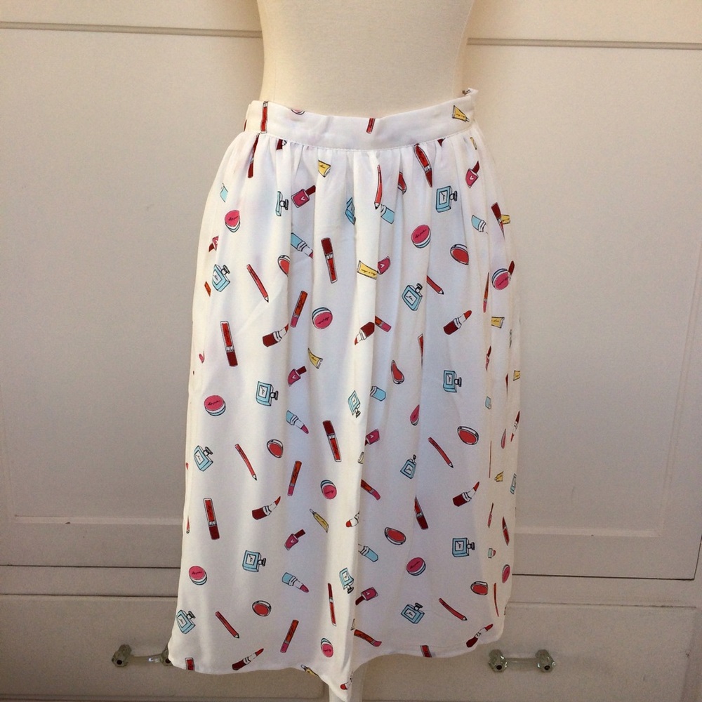 White Make-up Print Skirt New - Picture 3 of 8