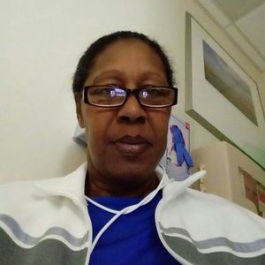 Meet your Posher, Deborah