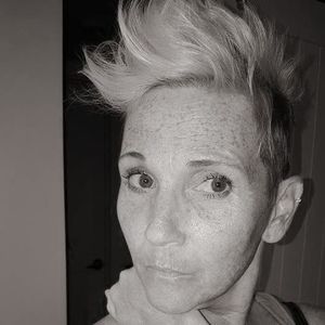 Meet your Posher, Christine