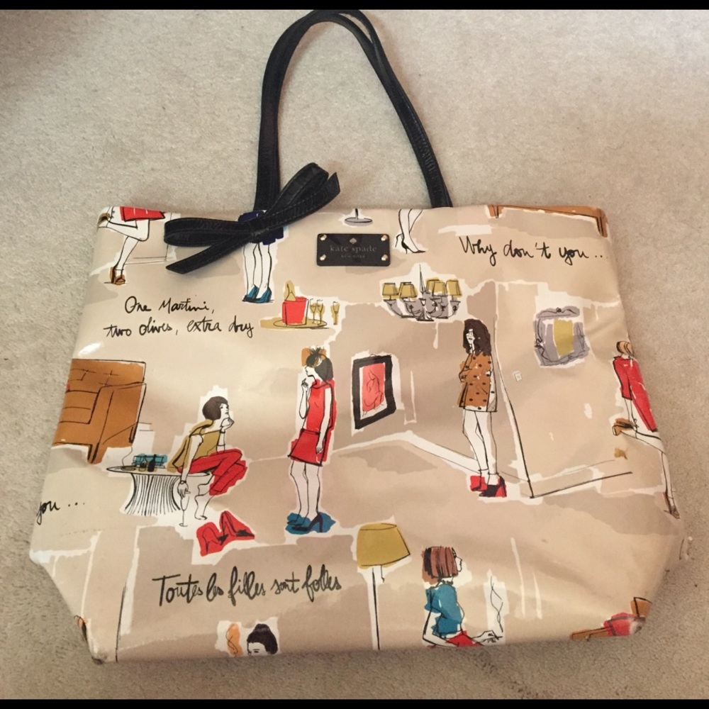 Beautiful Like New Kate Spade Martini Bag!