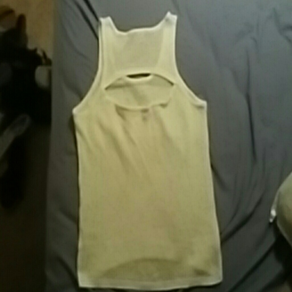 Tanktop - Picture 2 of 3