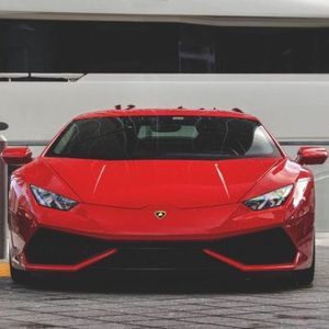 Meet your Posher, Travis