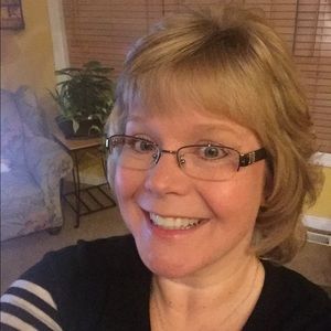 Meet your Posher, Lynn