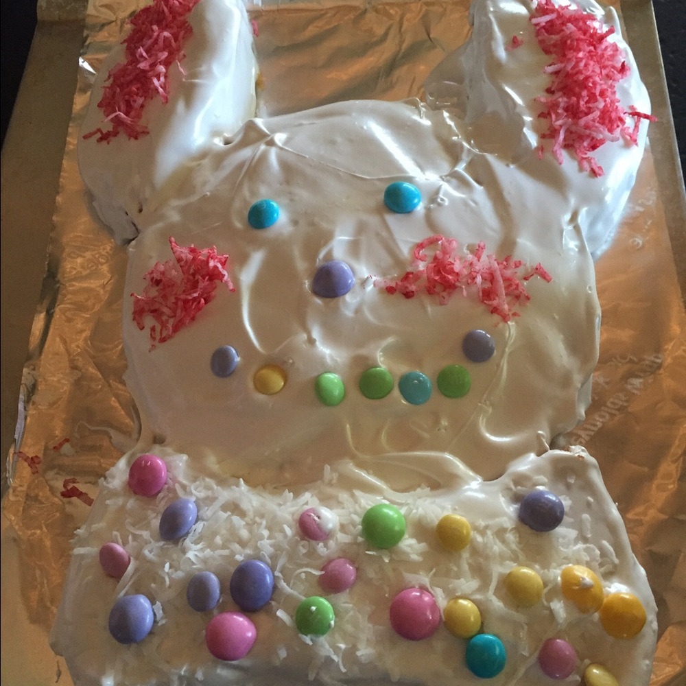 Meet your Posher, Holly