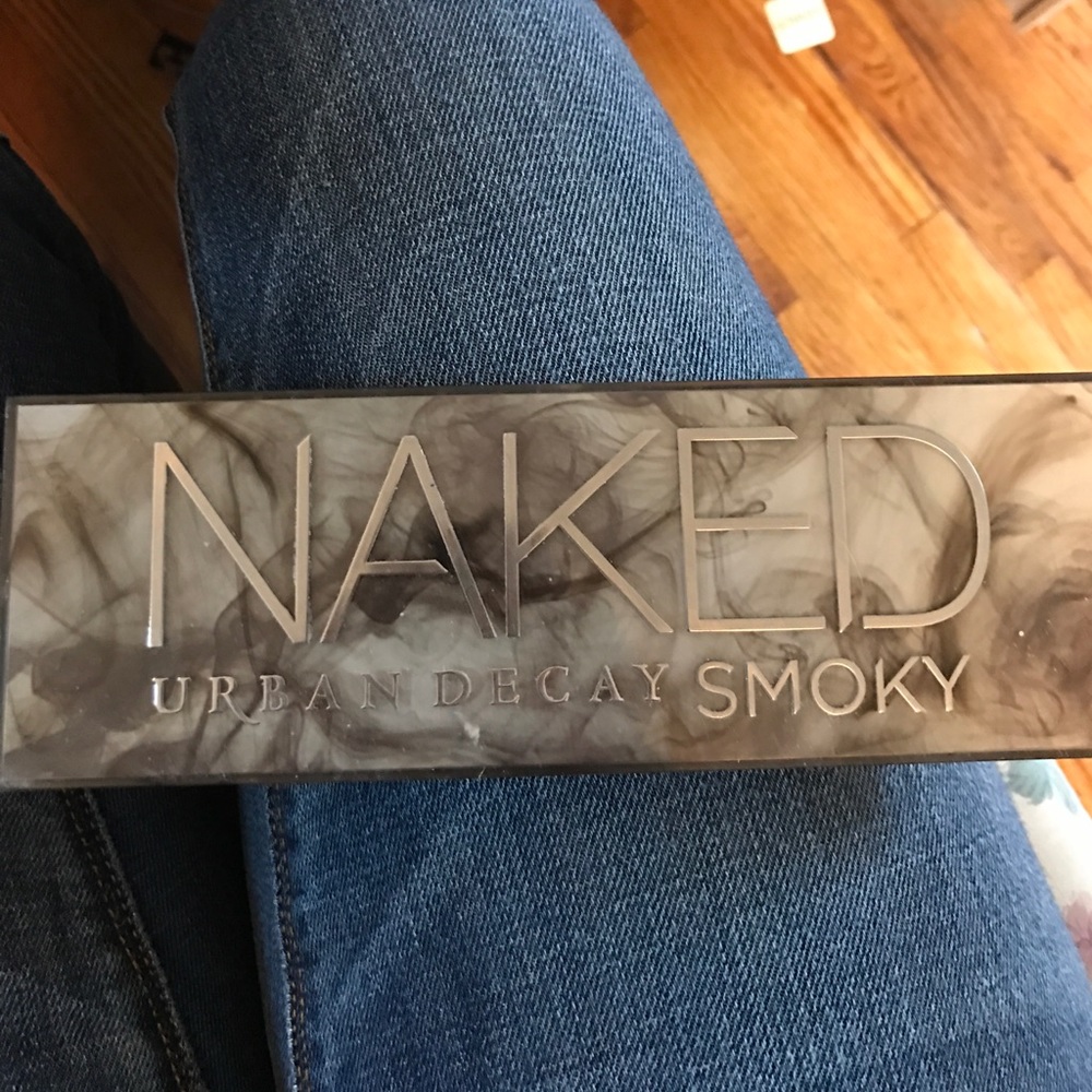 Smokey Urban decay Palette