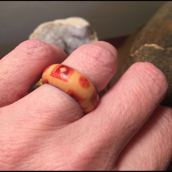 Ring Sz 7 - Picture 2 of 2