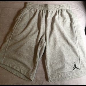 Jumpman sweatshorts. Light grey. Large.