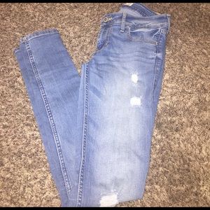 Hollister jeans