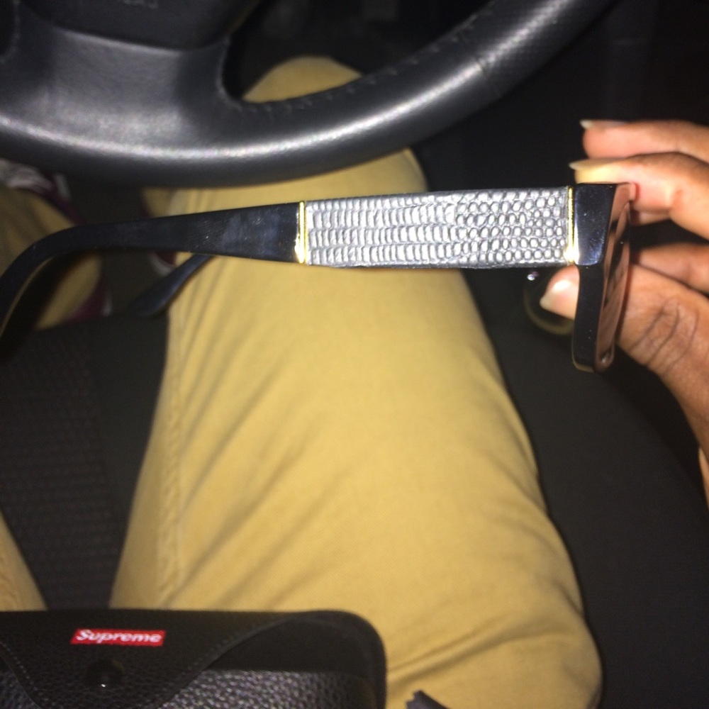 S\S '15 Loc Sunglasses