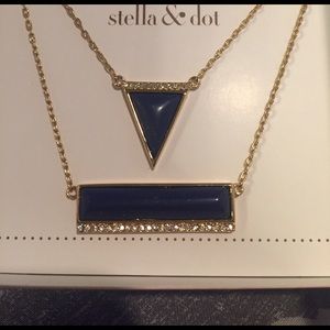 Stella and Dot Element Necklace Blue