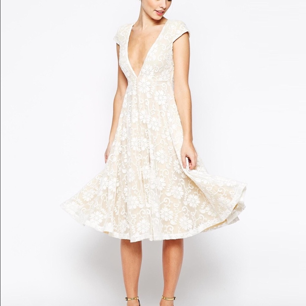 Jarlo Hartley Lace Midi Dress With Plunge Neckline