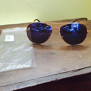 Aviator sunglasses