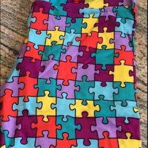 Bnwt lularoe os multi color puzzle piece leggings
