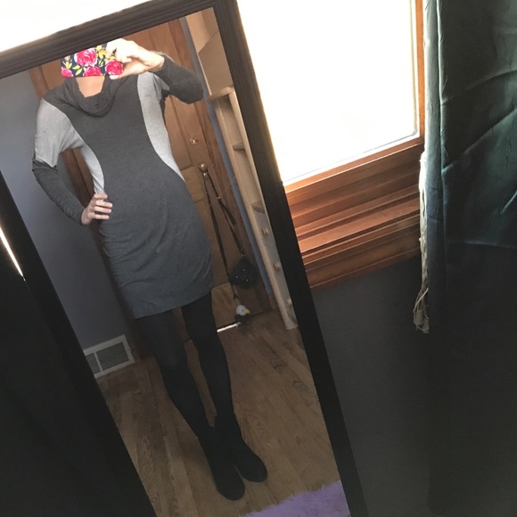 Saks 5th Ave grey dress - Picture 3 of 3