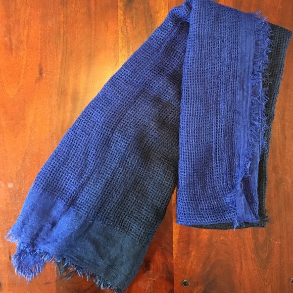 Blue Ombré Winter Scarf with fringed edge - Picture 1 of 2