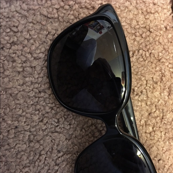 Gucci sunglasses main image 4