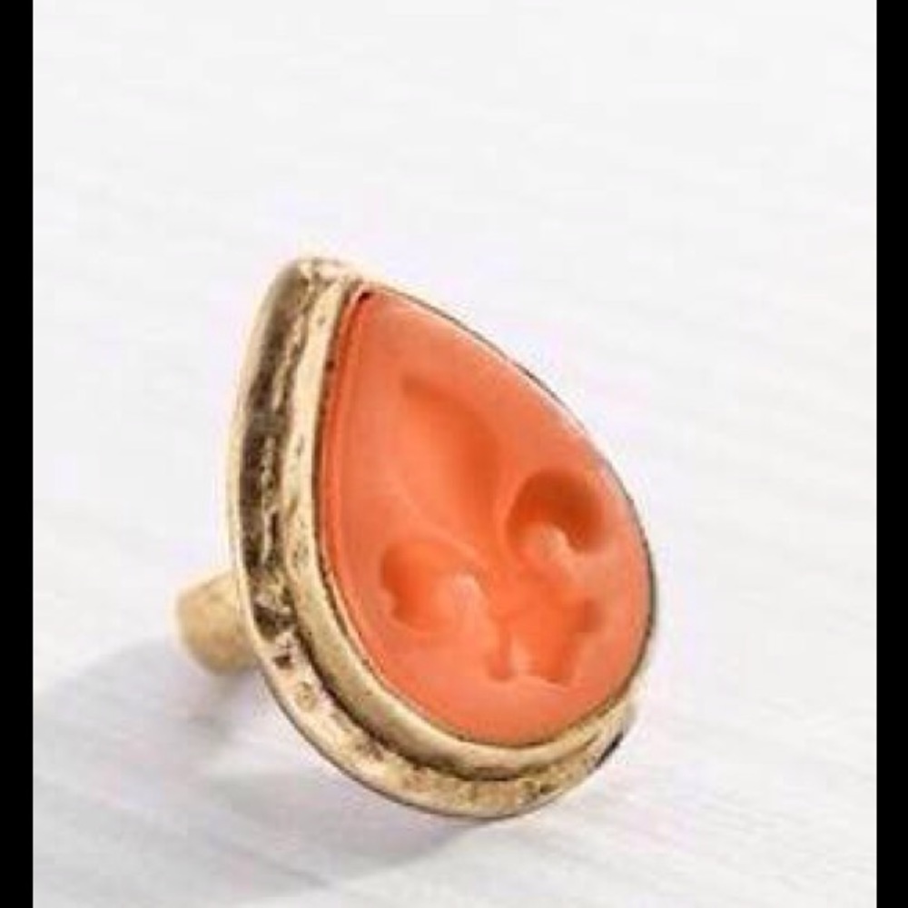 Silpada Fluer de Lis Ring