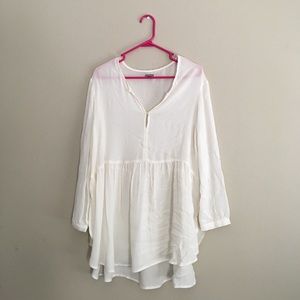 Off-white long sleeve flowy top