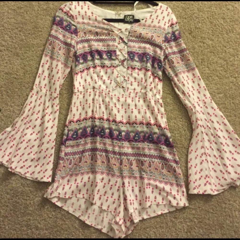 LF crisscross romper super cute