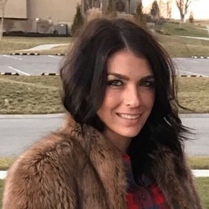 Meet your Posher, Kara