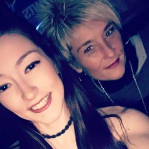 Meet your Posher, Suzanne