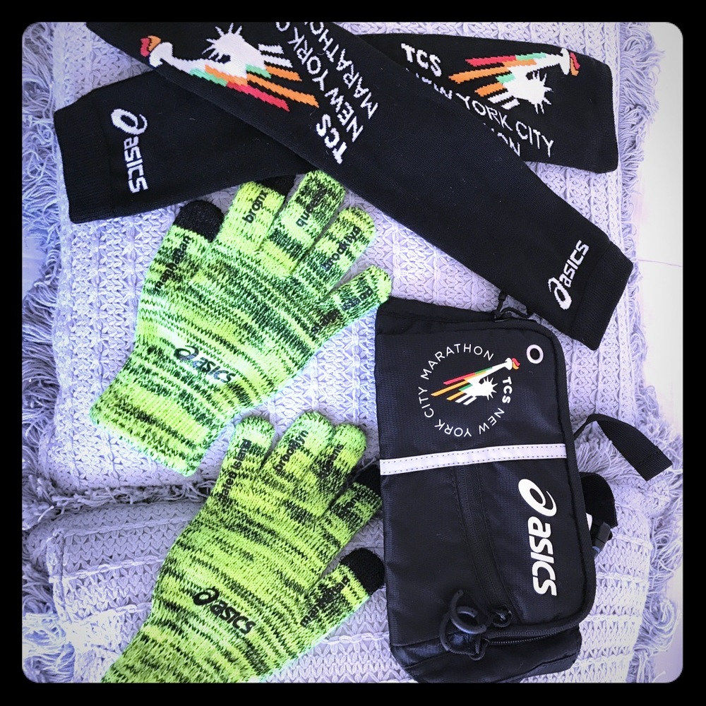 New Asics TCS NYC Marathon Running SET