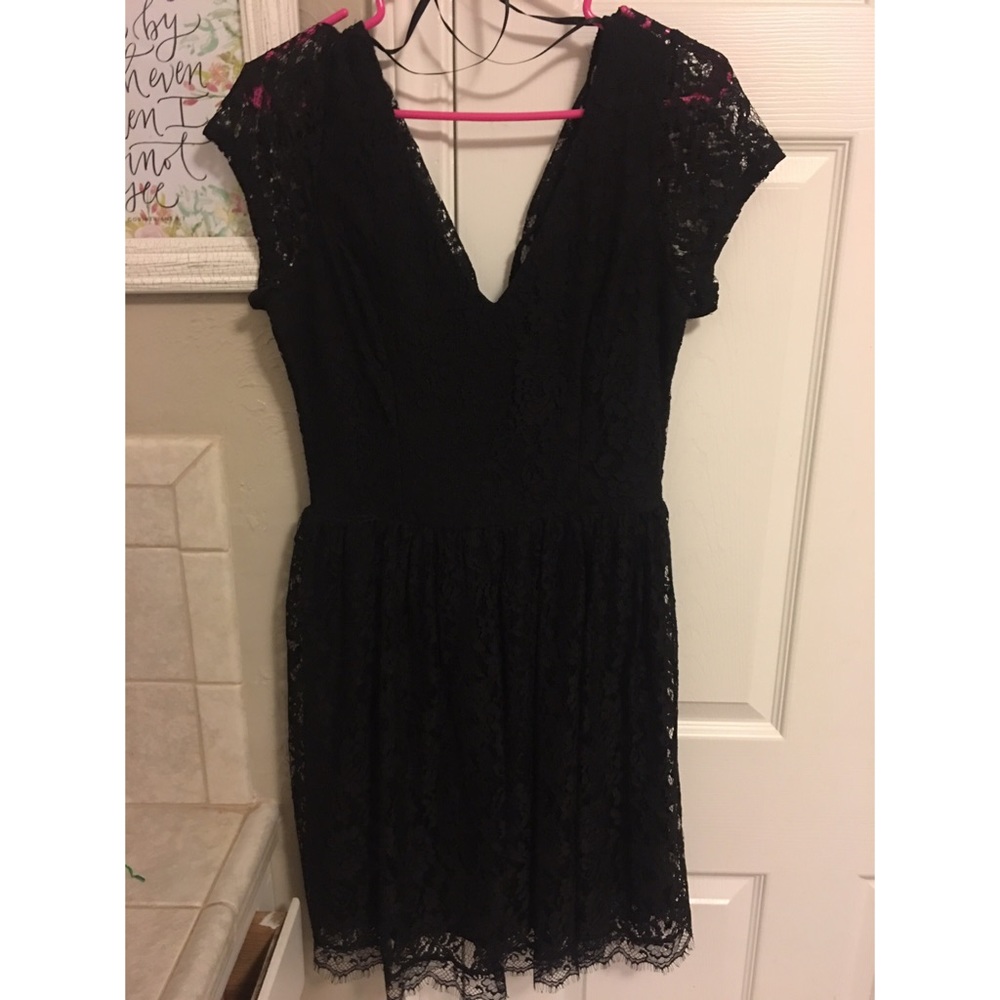 Beautiful black lace party dress