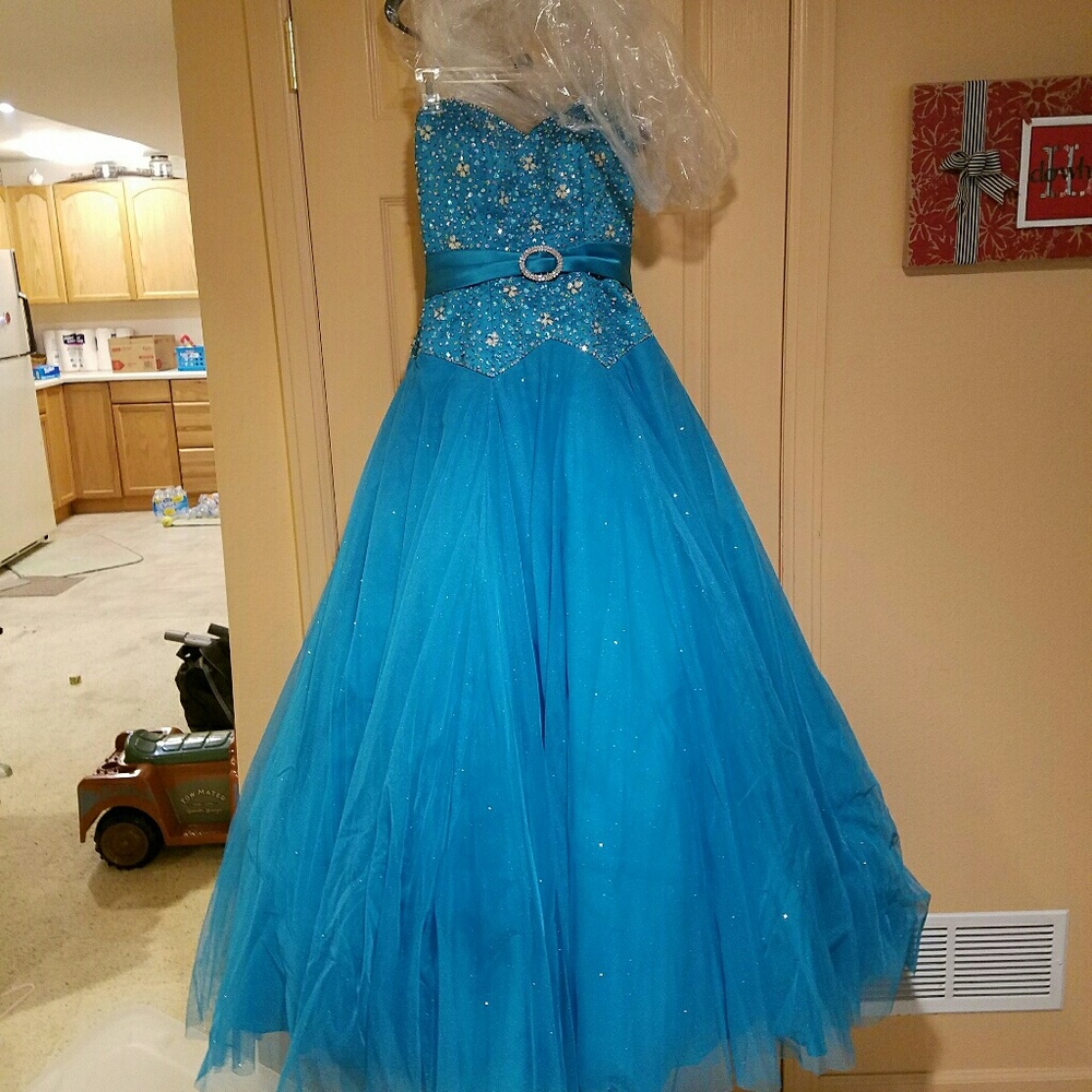 Prom dress