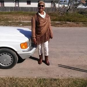 Meet your Posher, Donna