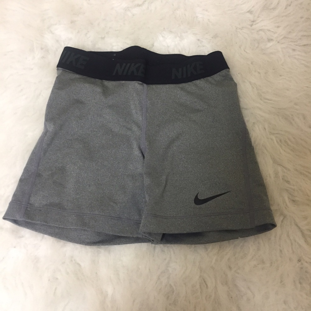 Grey nike shorts