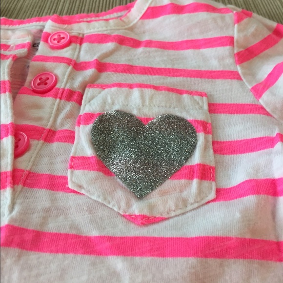 Carter's baby girl shirt - Size 9M - Picture 3 of 5