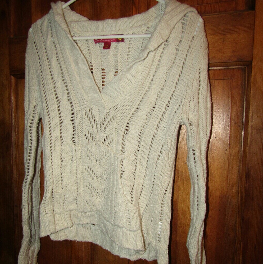 SO Sweater