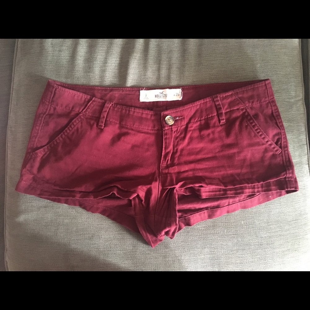 Maroon Hollister shorts