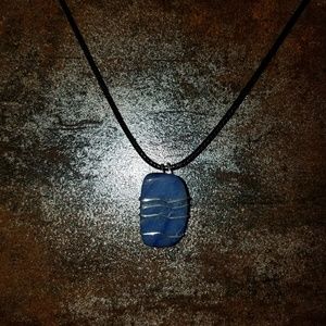 Lapis pendant