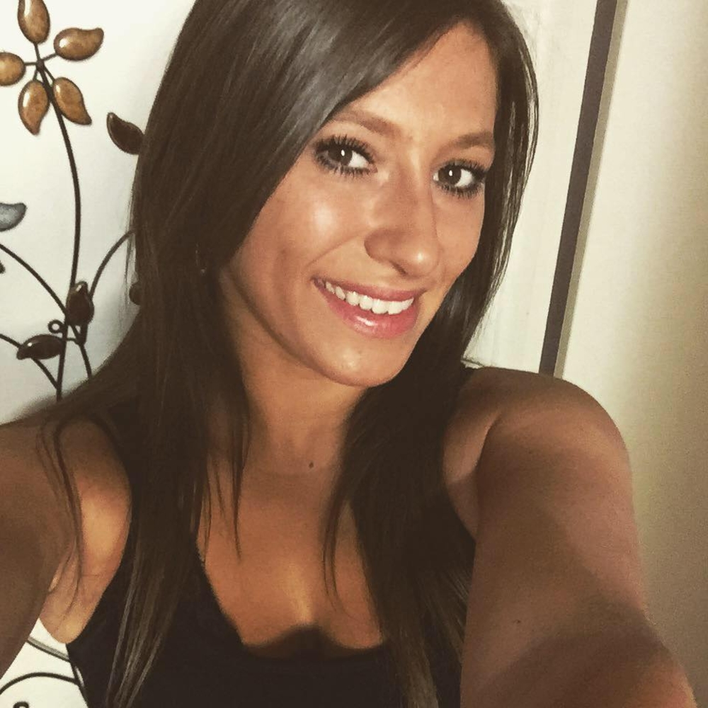 Meet your Posher, Nicole