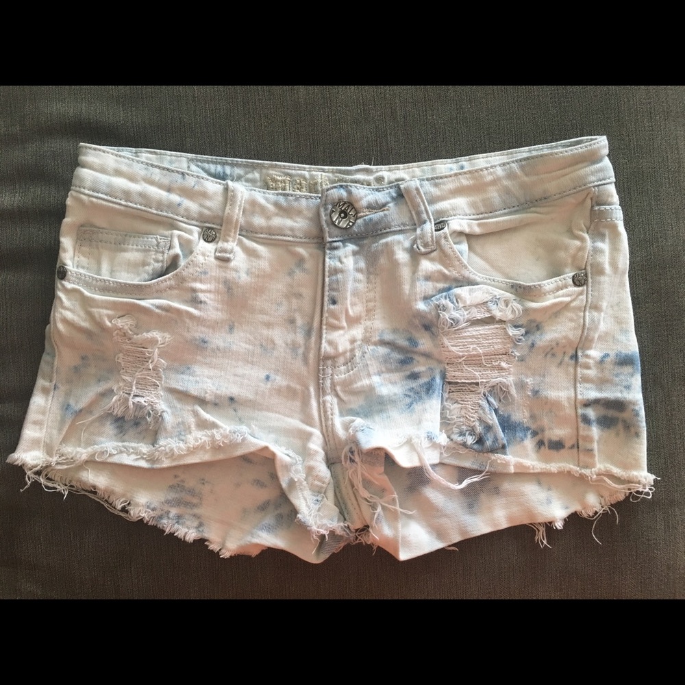 Acid wash shorts