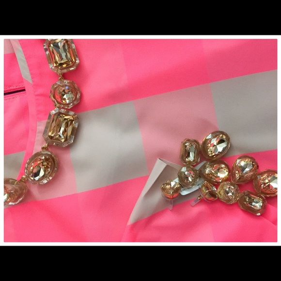 πΈπΈJCrew Buffalo Check Ruffle Sleeve TopπΈπΈ - Picture 4 of 4