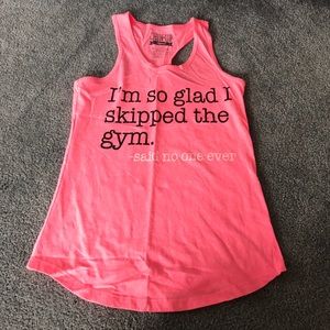 Workout tank top