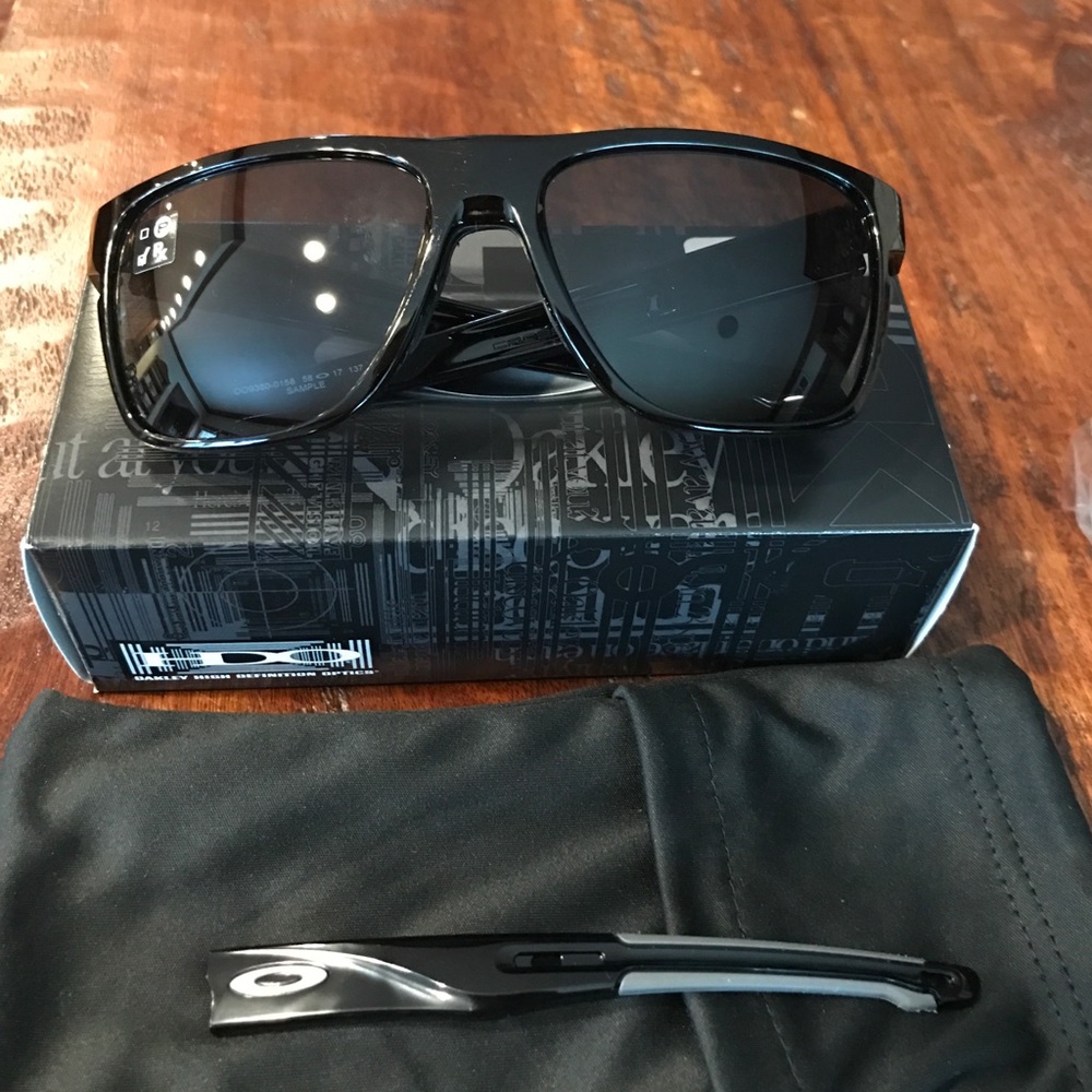 Oakley Crossrange XL sunglasses