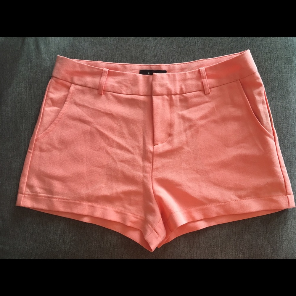Coral colored shorts NWOT