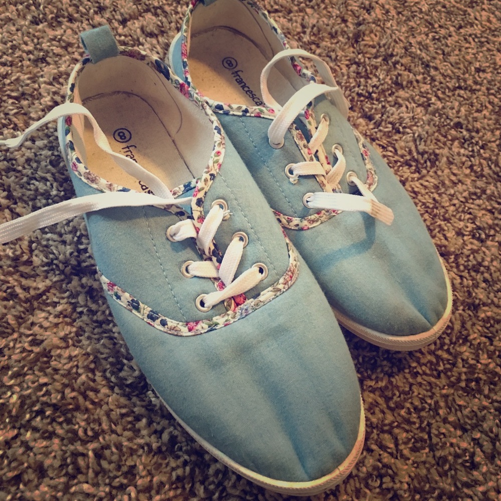Simple baby blue shoes
