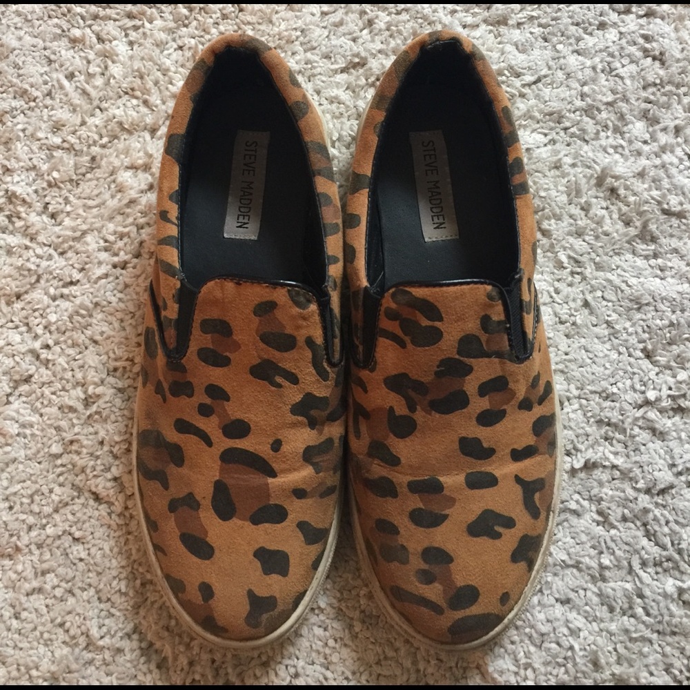 Steve Madden slip-on leopard print sneakers