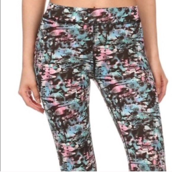 CLEARANCE. Top active yoga workout sport capri - Picture 2 of 3
