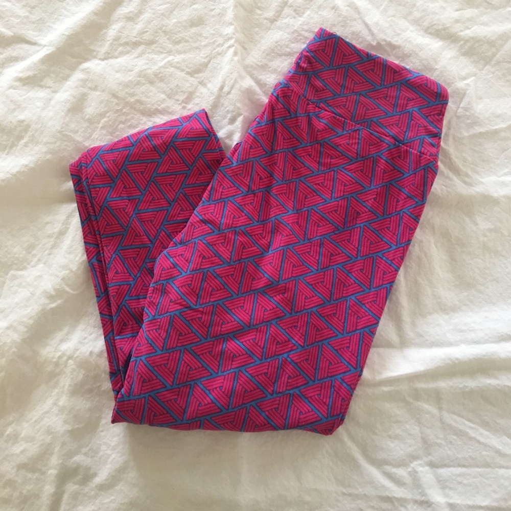 BNWT OS leggings by lularoe