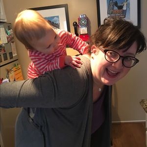 Meet your Posher, Hallie